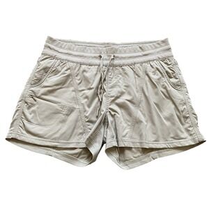 The North Face Shorts Aphrodite Motion Shorts Women L Olive Green Inseam 3"
